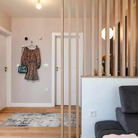 S Design * זאדאר